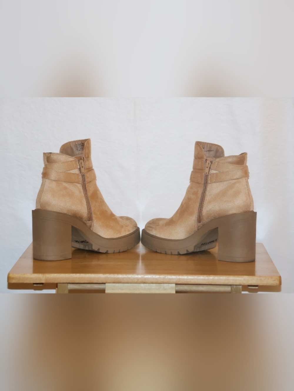 Wonderly Nessie Ankle Boots-Camel Tan. Size 8M. - Picture 5 of 15